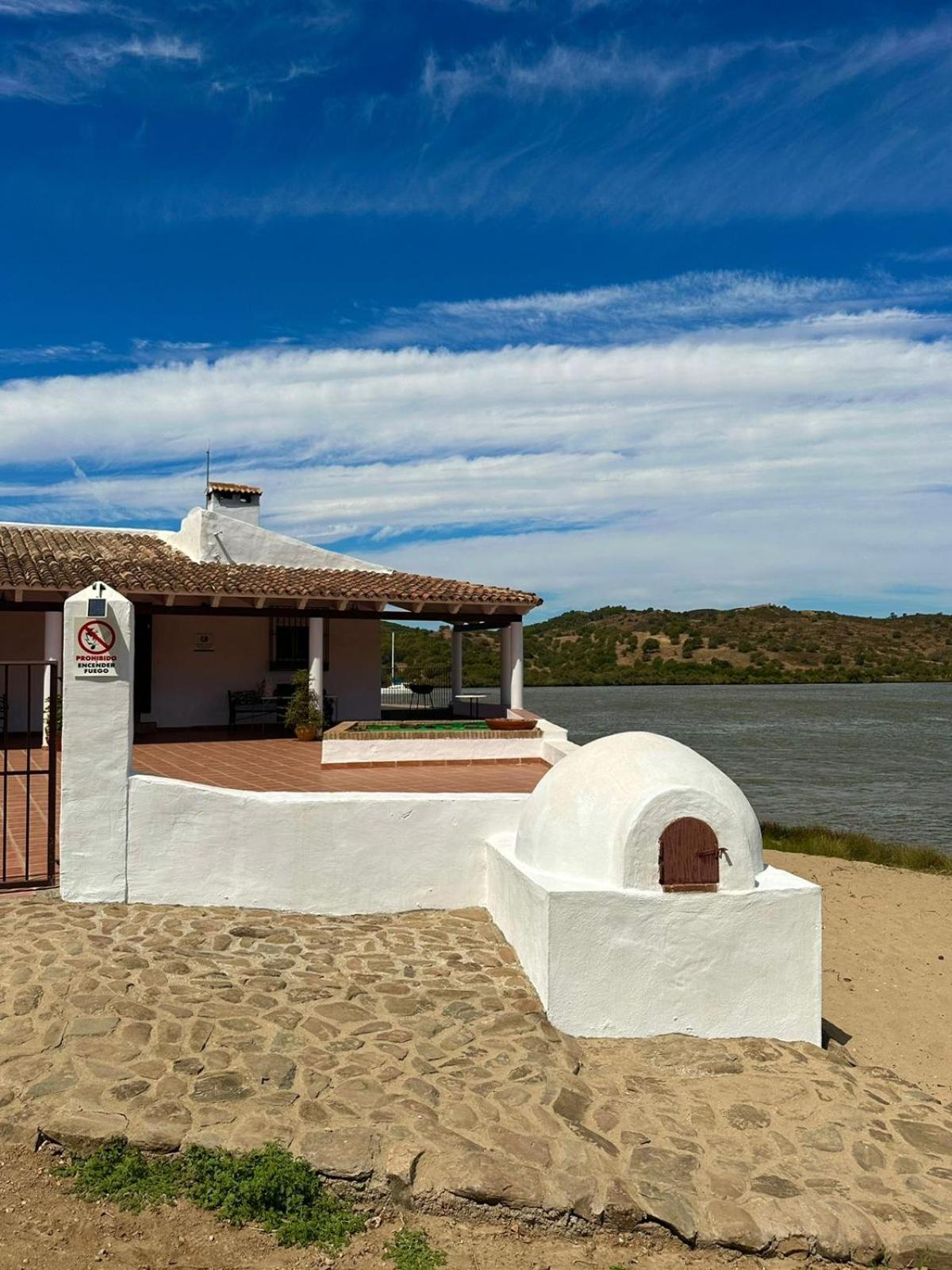 Magnifica Casa A Orillas Del Guadiana 韦尔瓦 外观 照片